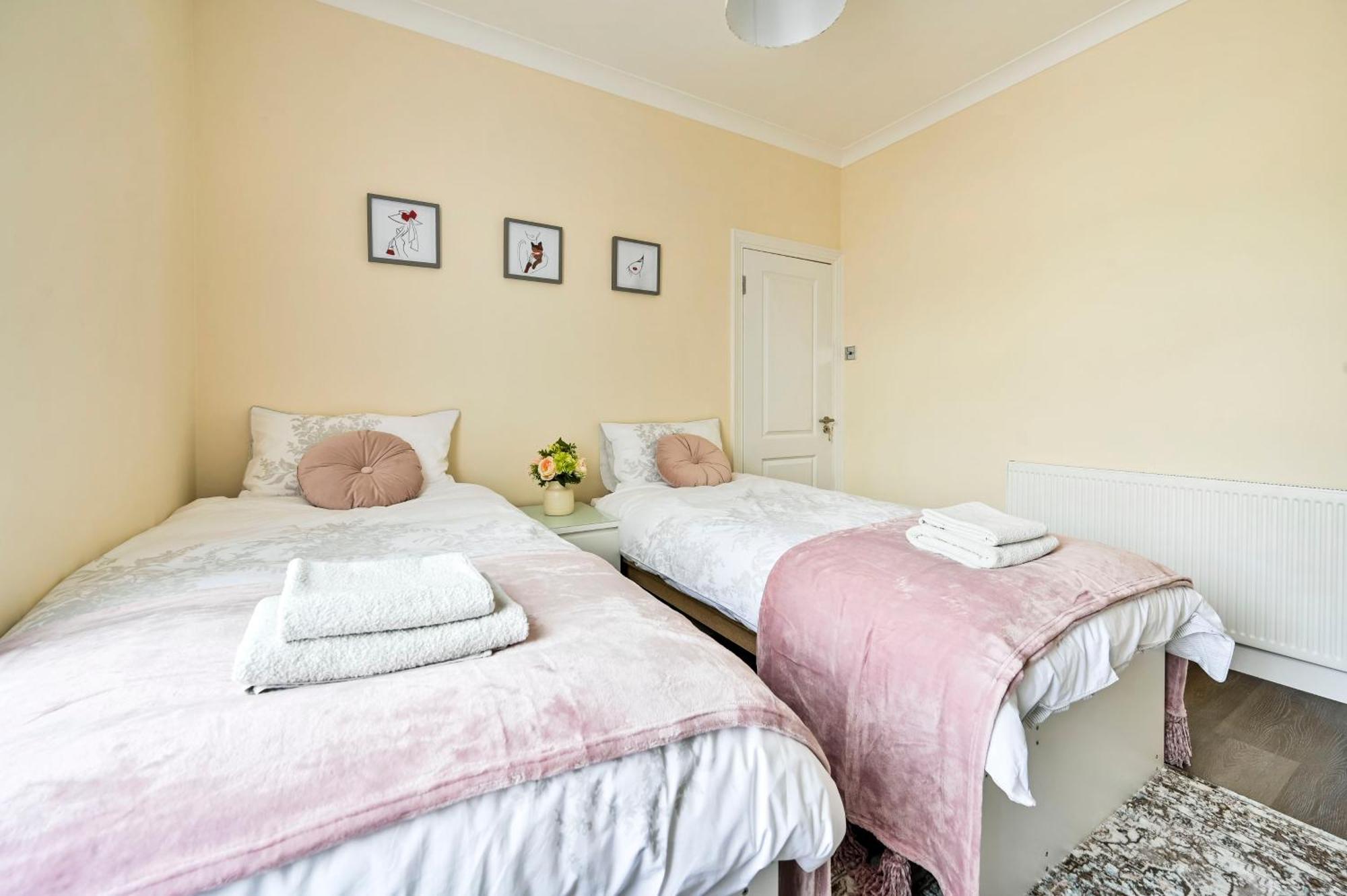 Apartamento A Two Bedroom A Stride Away From Meridian Greenwich *