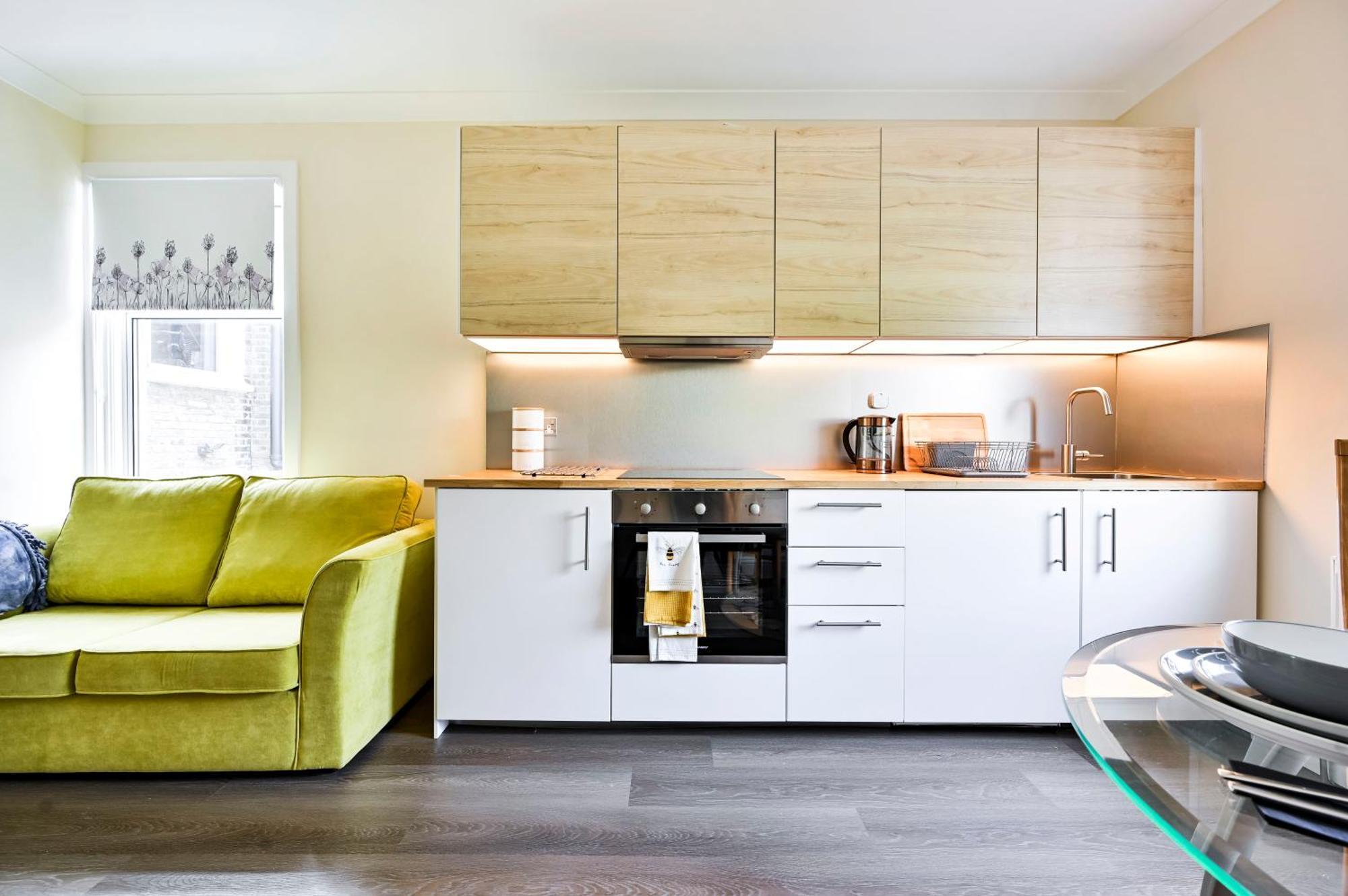 A Two Bedroom A Stride Away From Meridian Greenwich