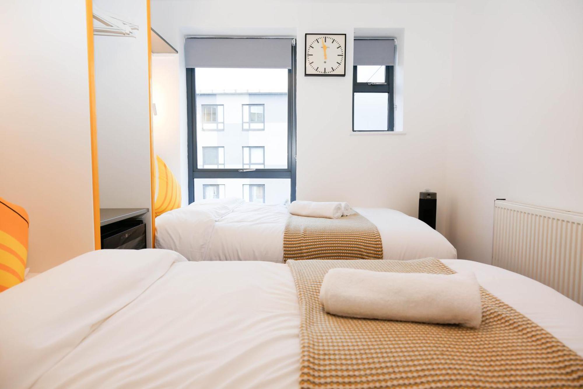 Appartement New Luxury In Location Next To Shops, Cafes, Bars & Metro