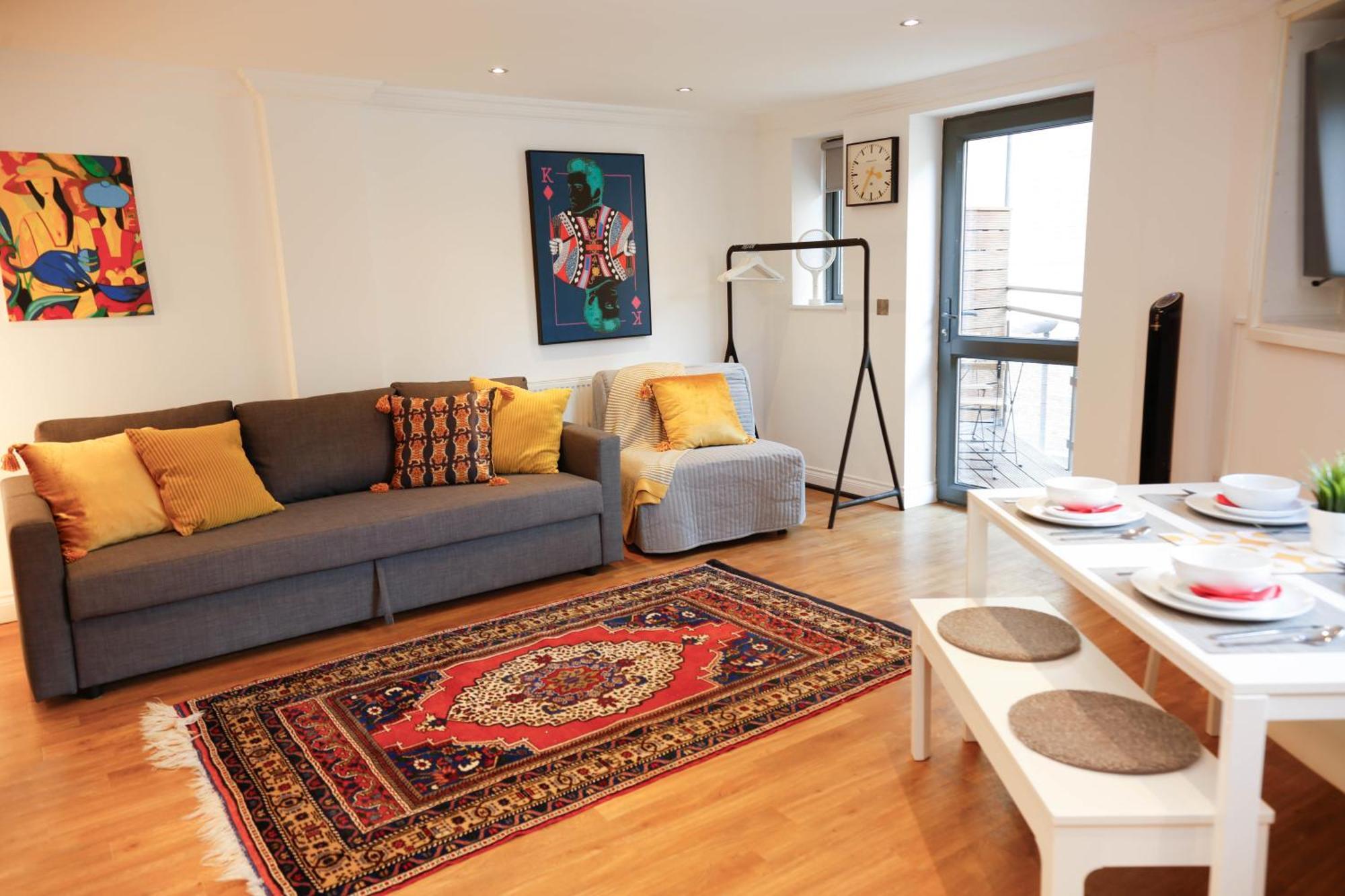 Appartement New Luxury In Location Next To Shops, Cafes, Bars & Metro Londres