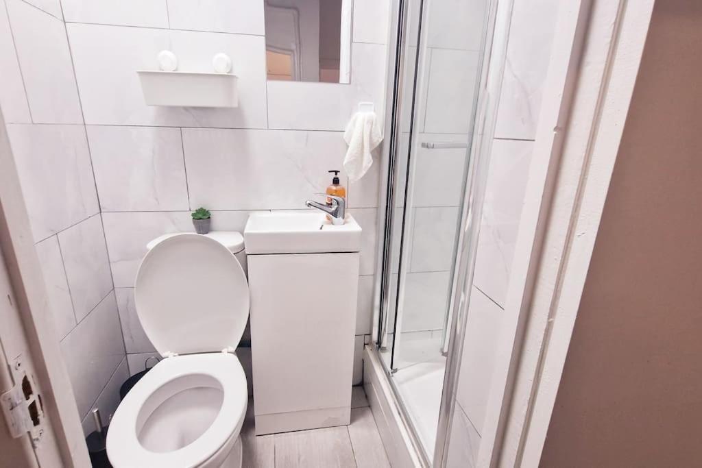 Apartamento 2 Bed Apartment, Near Canary Wharf, O2, Excel, Airport *