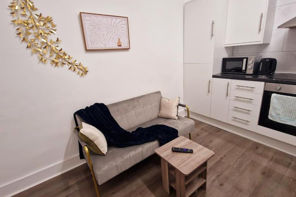 Apartamento 2 Bed Apartment, Near Canary Wharf, O2, Excel, Airport Londres