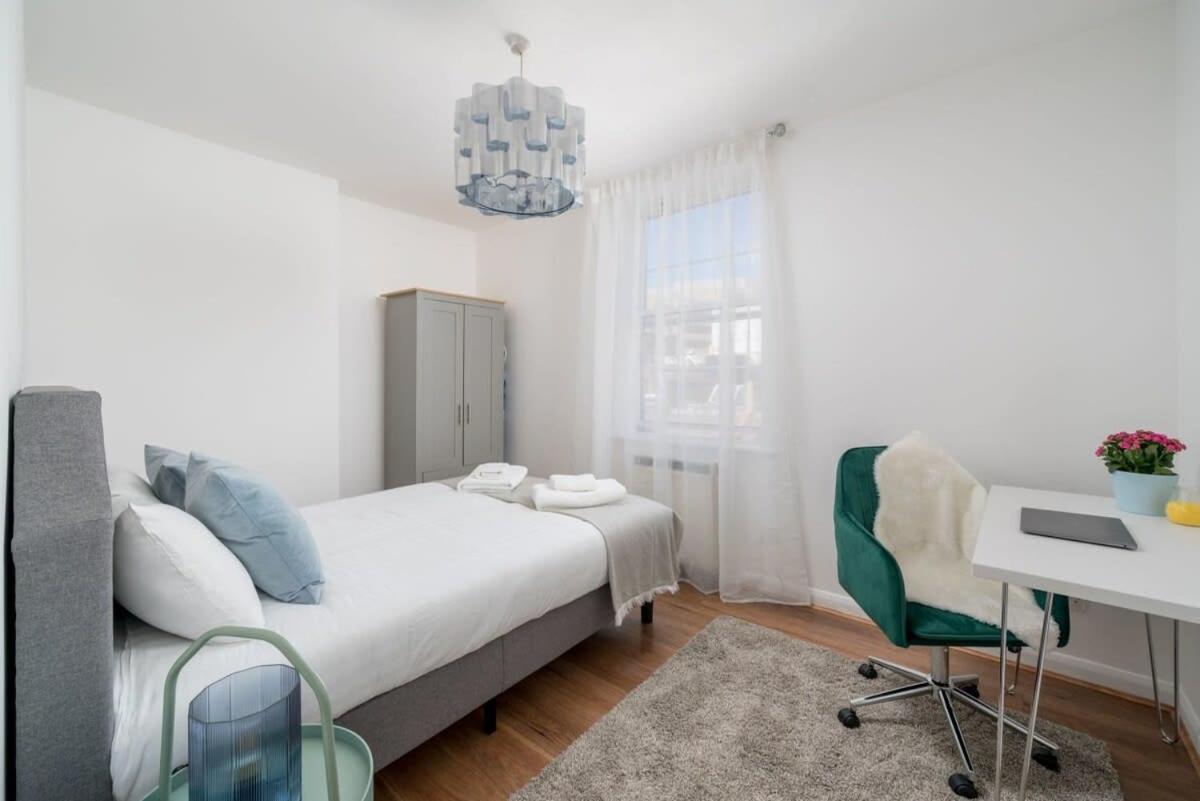 Apartamento Of - Lovely Two Bedroom Londres