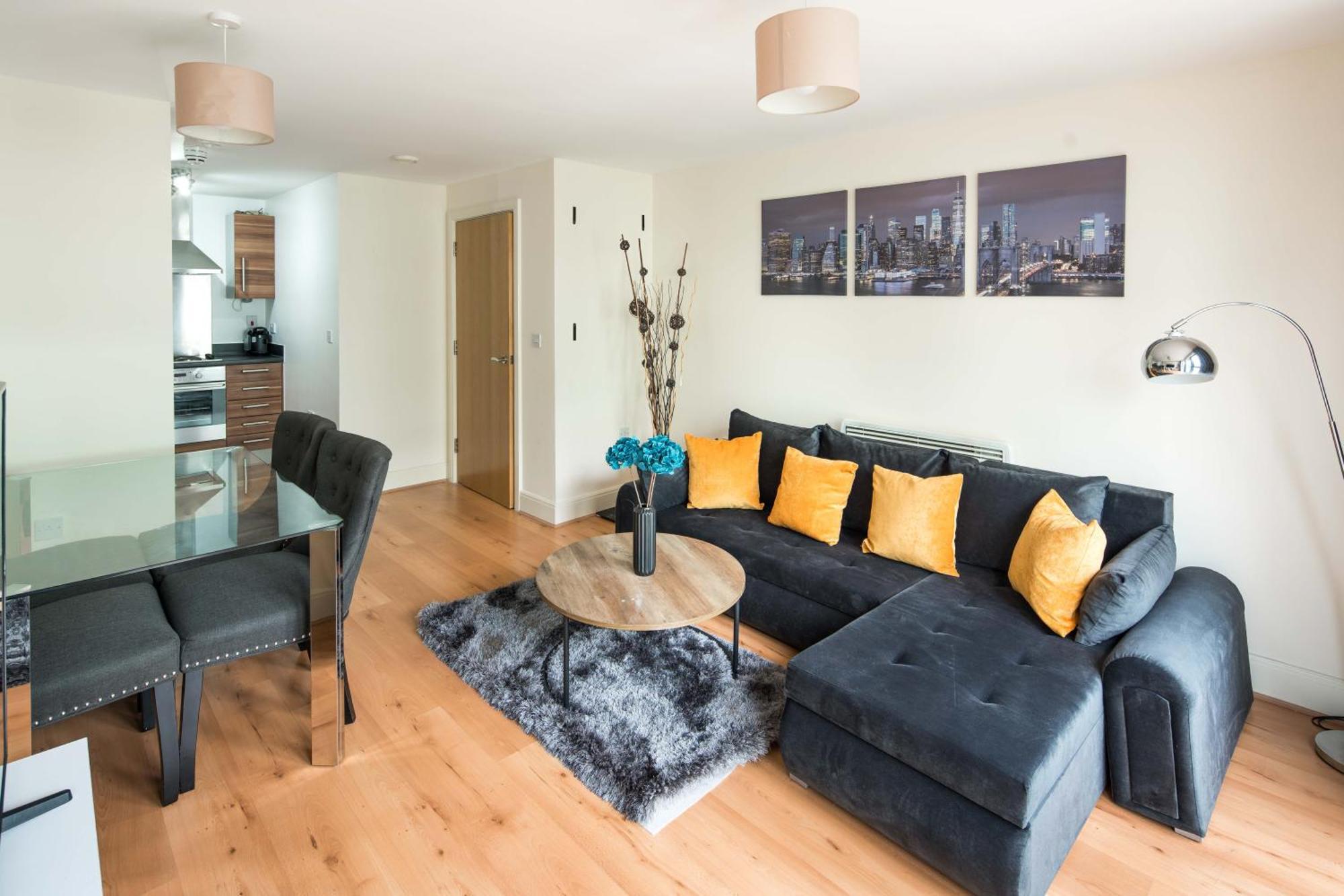 Stylish Near London