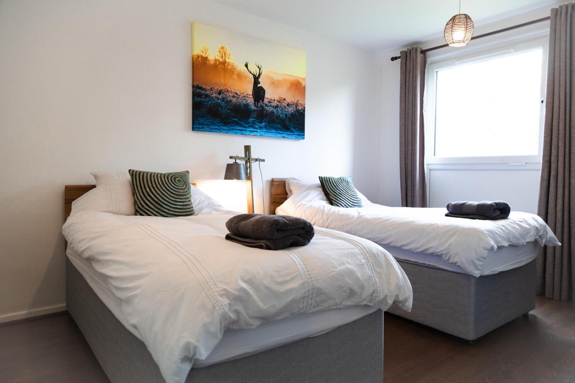 Modern Central Family-home For 6 Londres