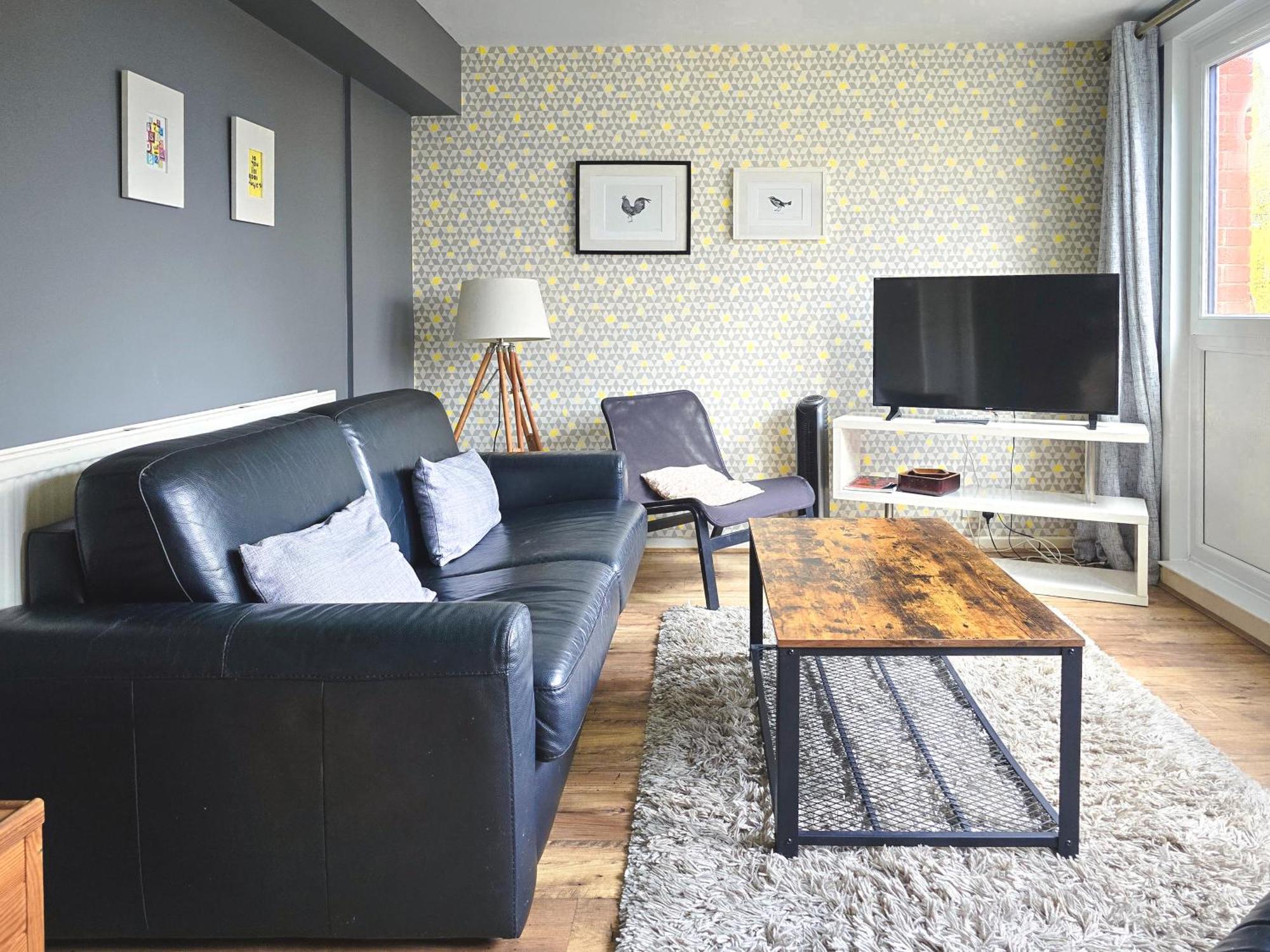 Modern Central Family-home For 6 Londres