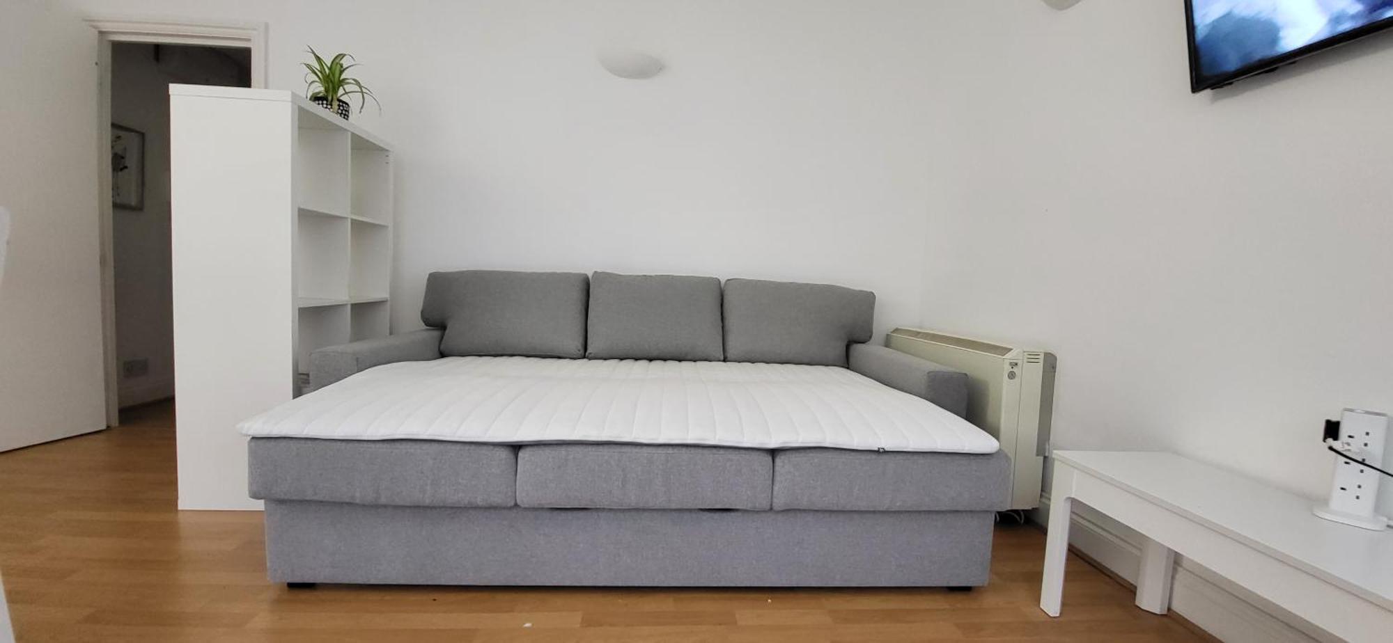 1 Bed, G-floor Close To O2, Excel And Airport Londen