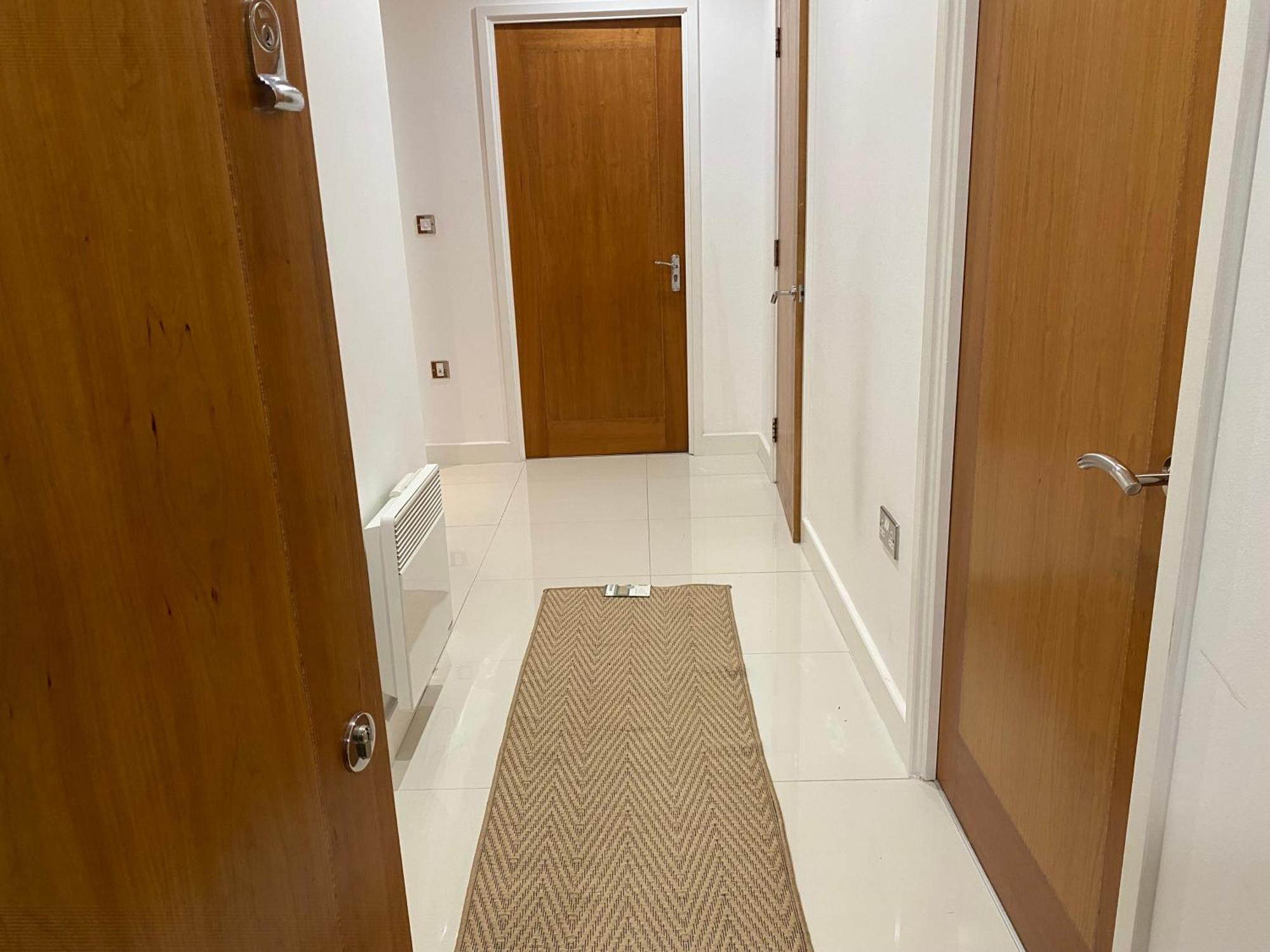 Cosy 3 Bed Penthouse In Royal Docks Londres