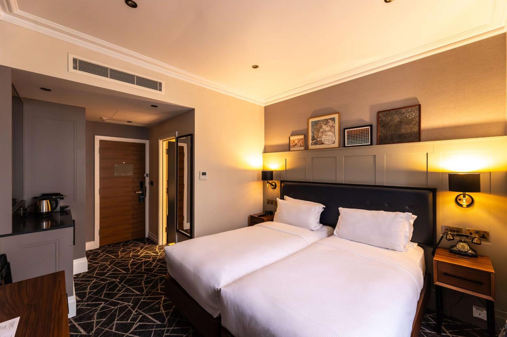100 Queen's Gate London, Curio Collection By Hilton Hotel Londres