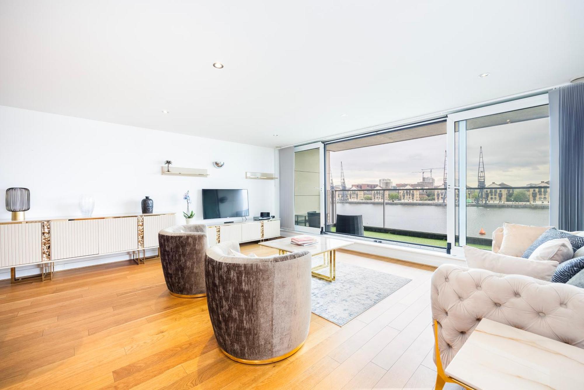 Austin David Executive Excel Apartamento *
