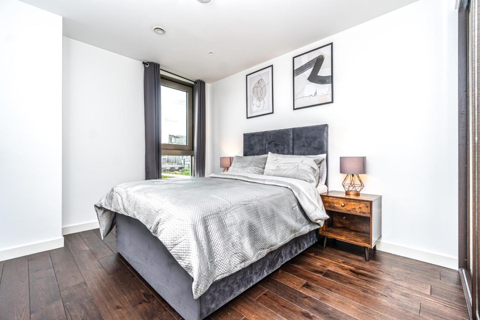 Luxury 2 Bedroom In Tower Hill