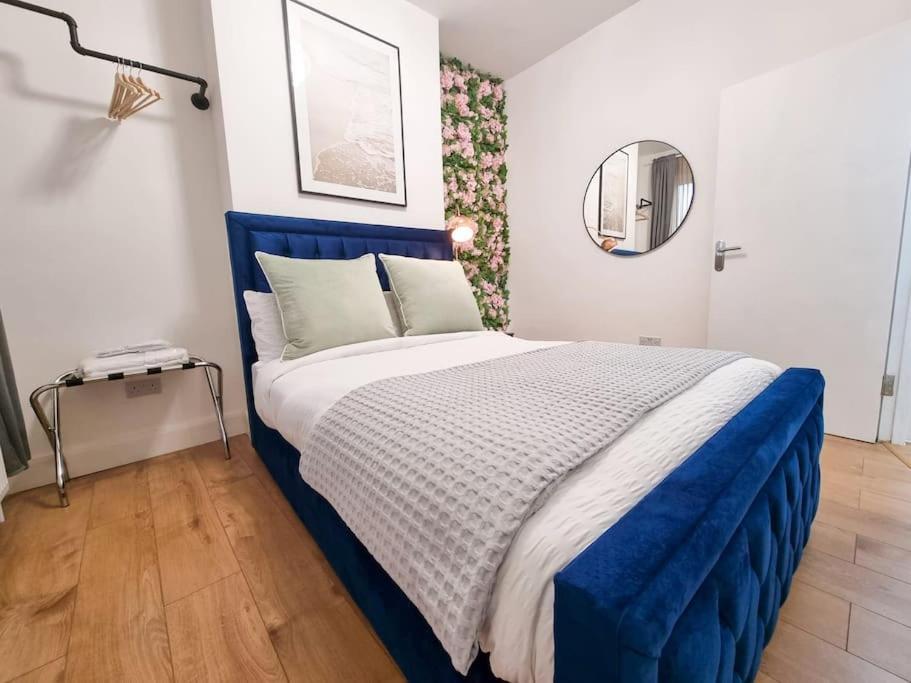 Stylish And Cosy 2 In W Private Parking Apartamento *