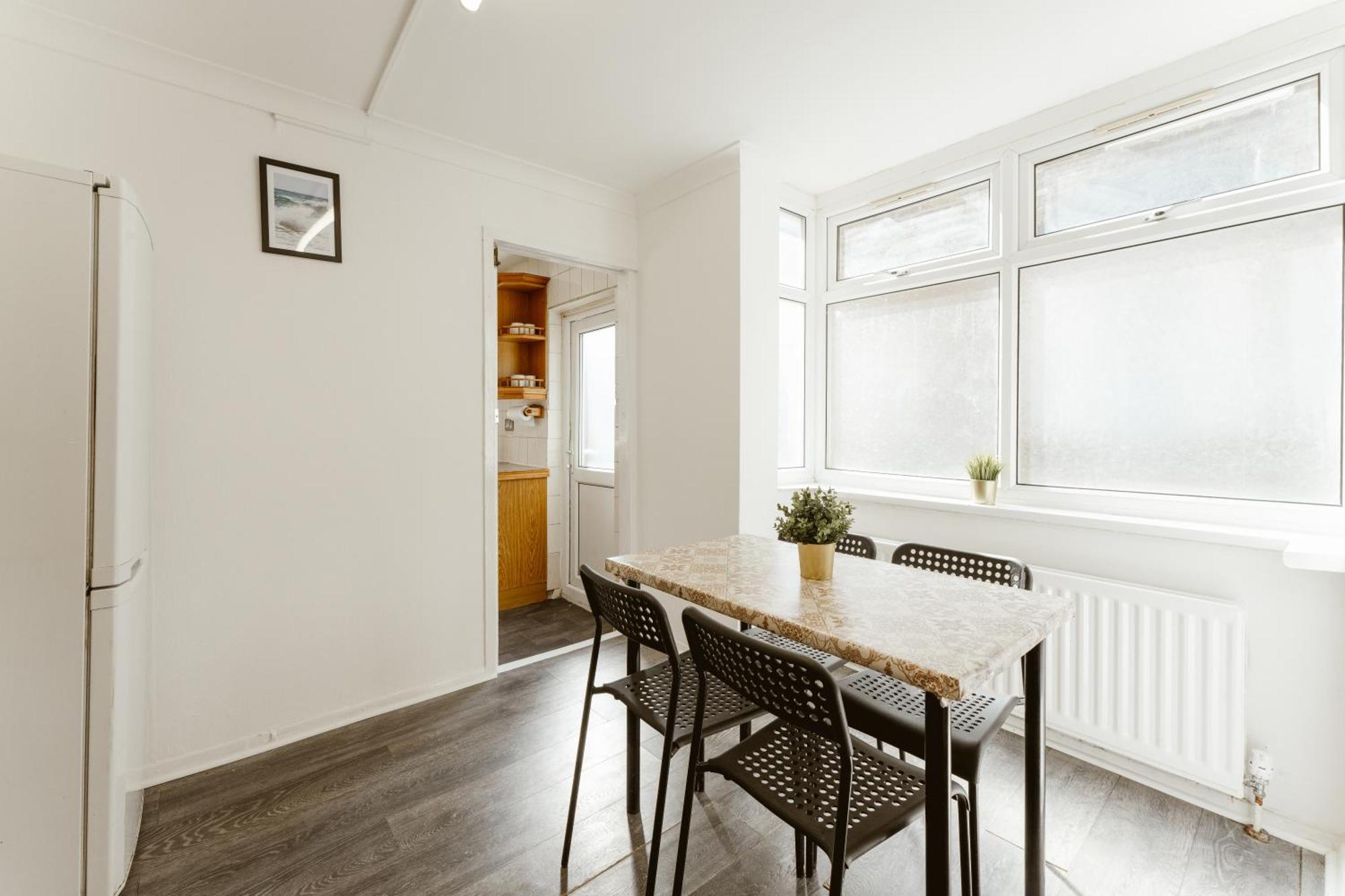 Leyton Comfy Double -50 Londres