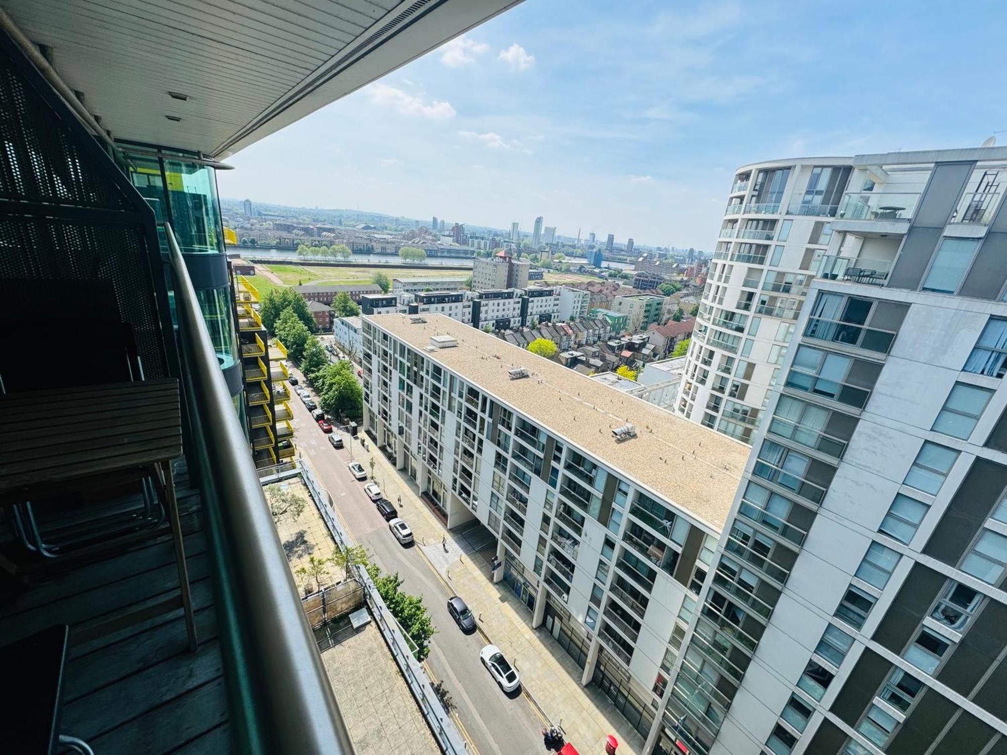 Modern 2bed 2bath Canary Wharf - Upto 5 Person Londres