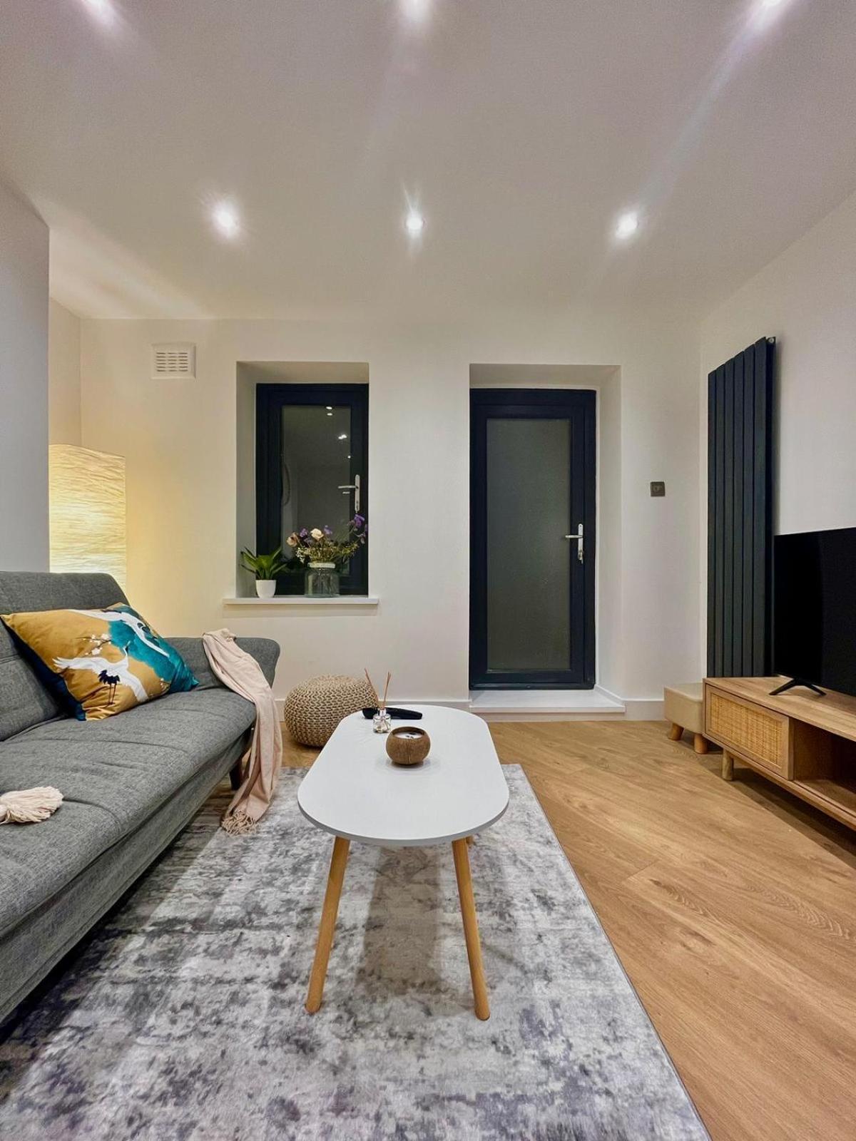 Cozy And Peaceful Apartment With Terrace In Hackney