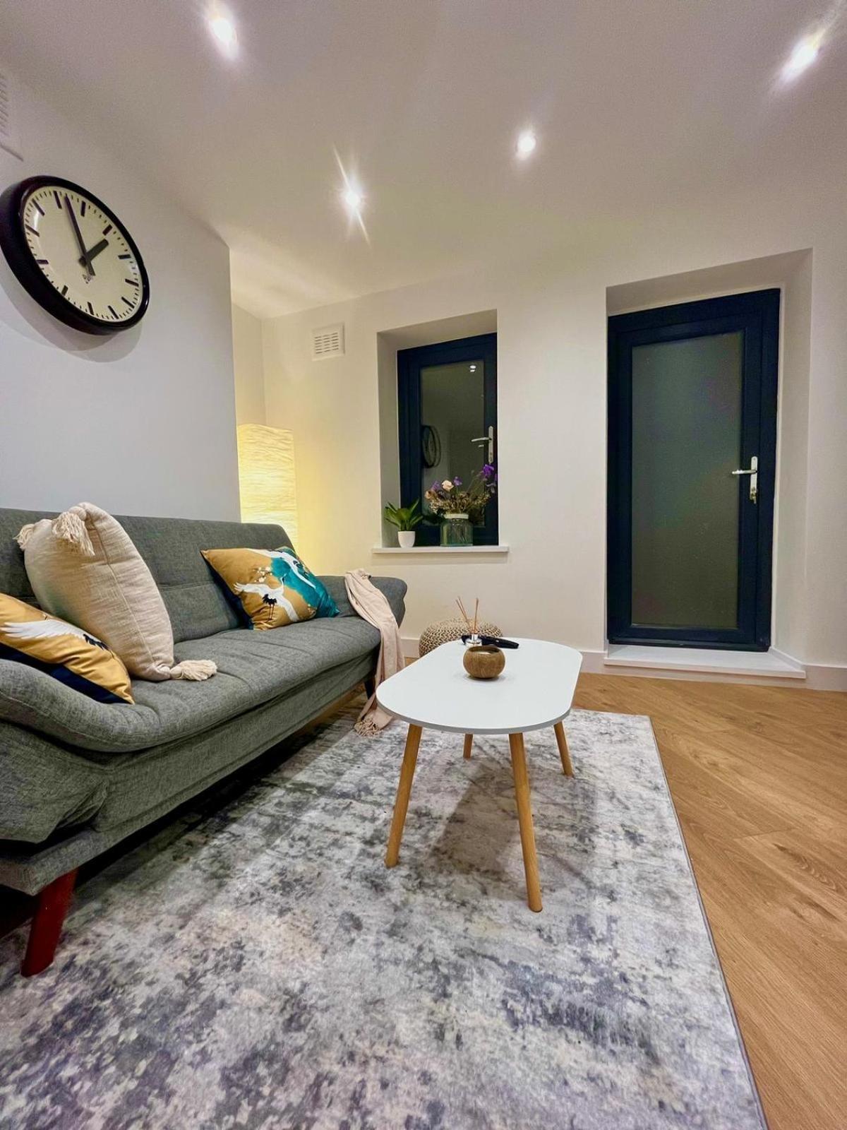 Cozy And Peaceful Apartment With Terrace In Hackney