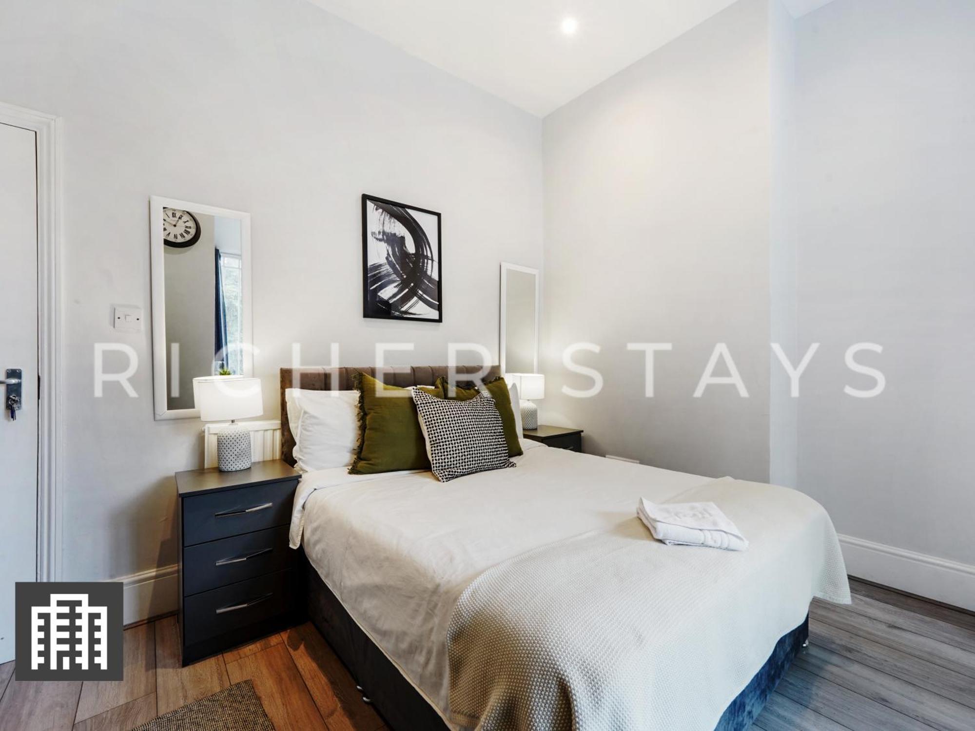 Hotel Hackney Guest
