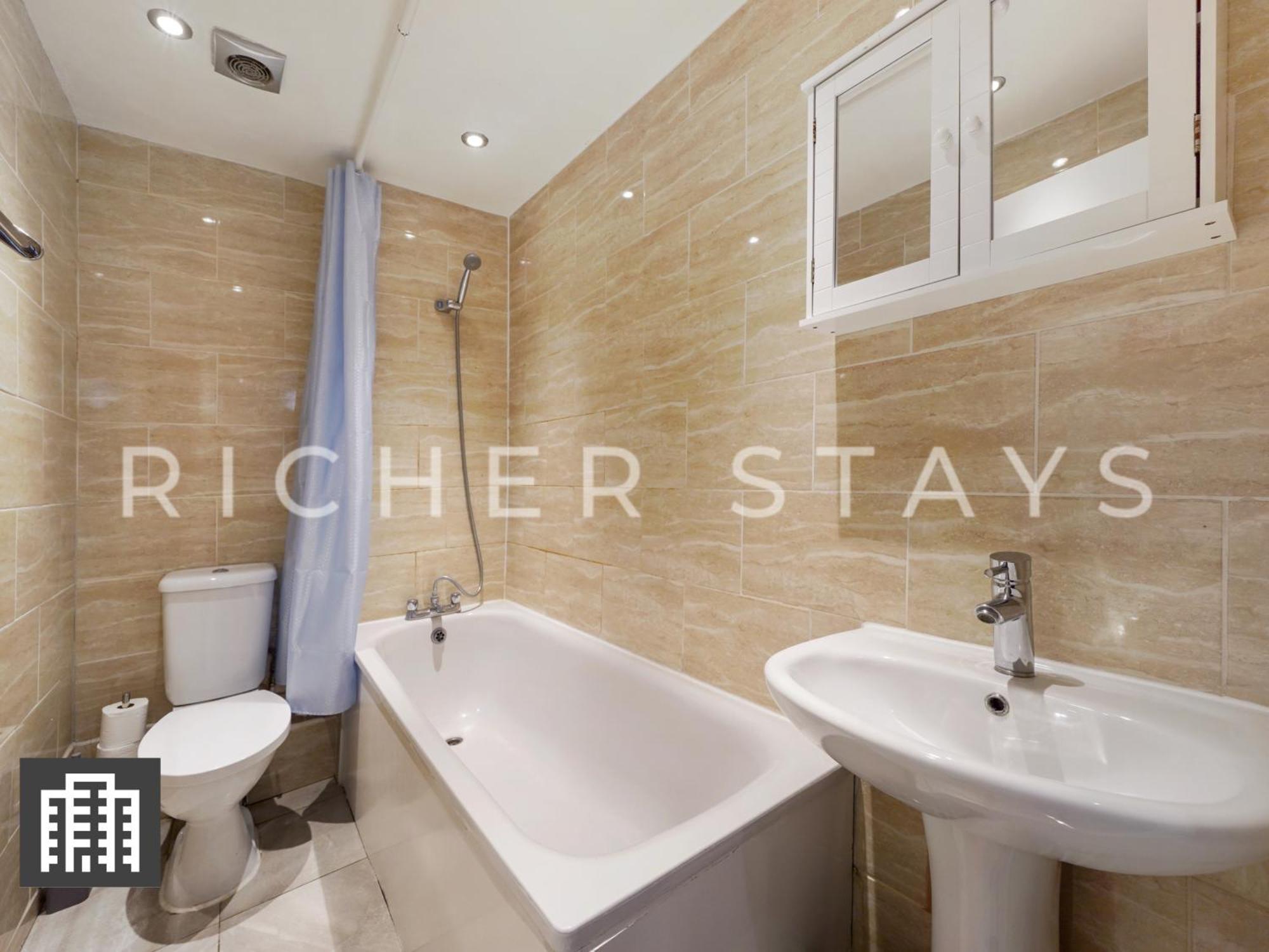 Hotel Hackney Guest