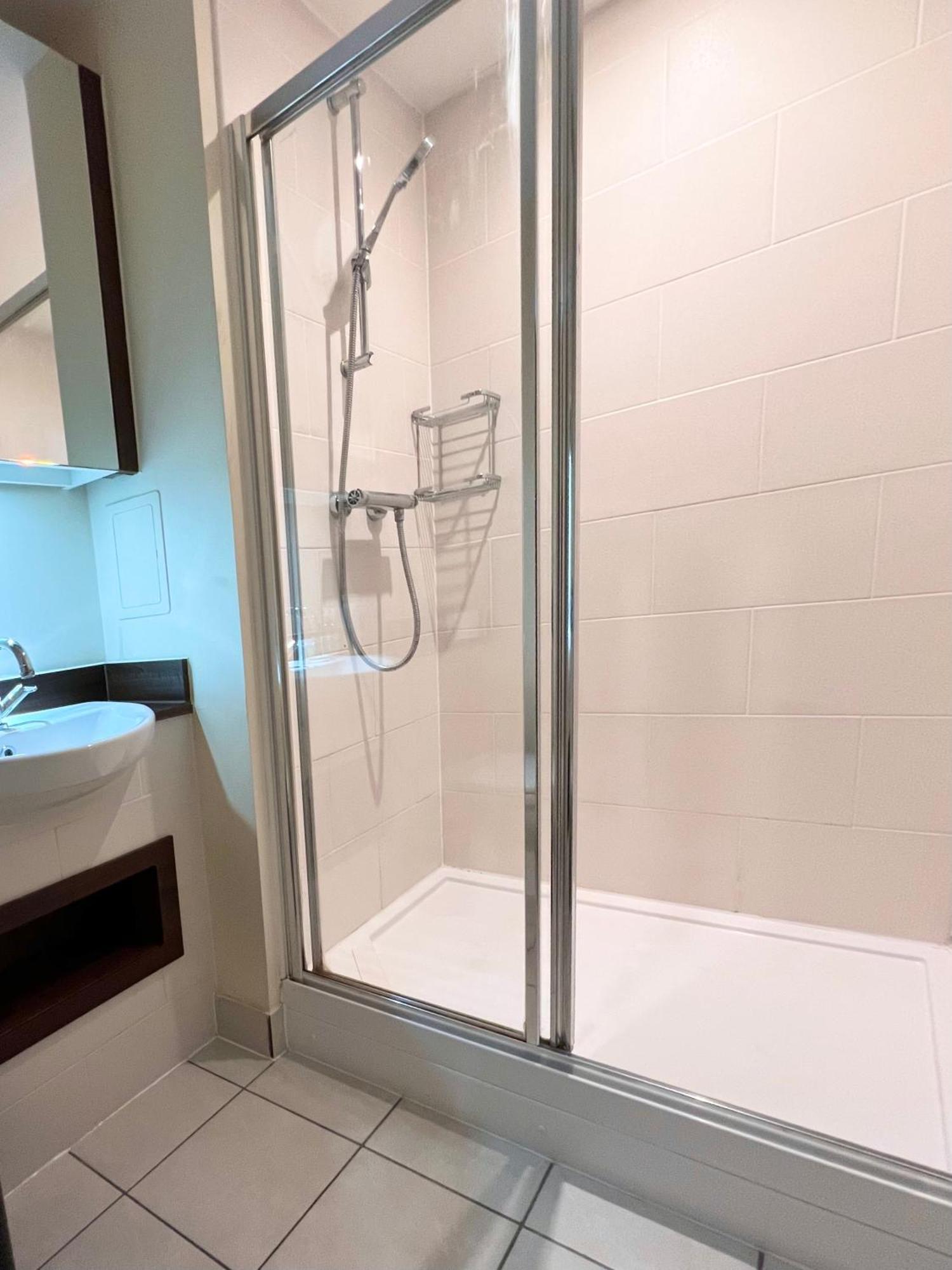 Apartamento Canada Water Se16 7aq 2bed 2bathroom Ap