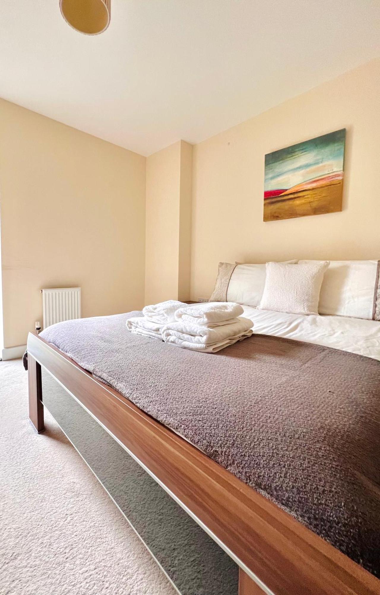 Apartamento Canada Water Se16 7aq 2bed 2bathroom Ap