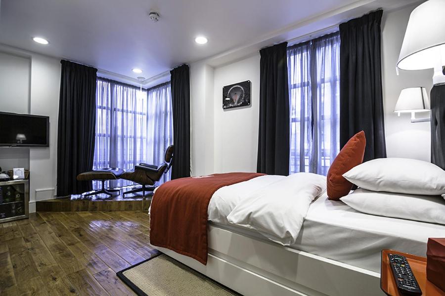 The Whitechapel 4* Londres
