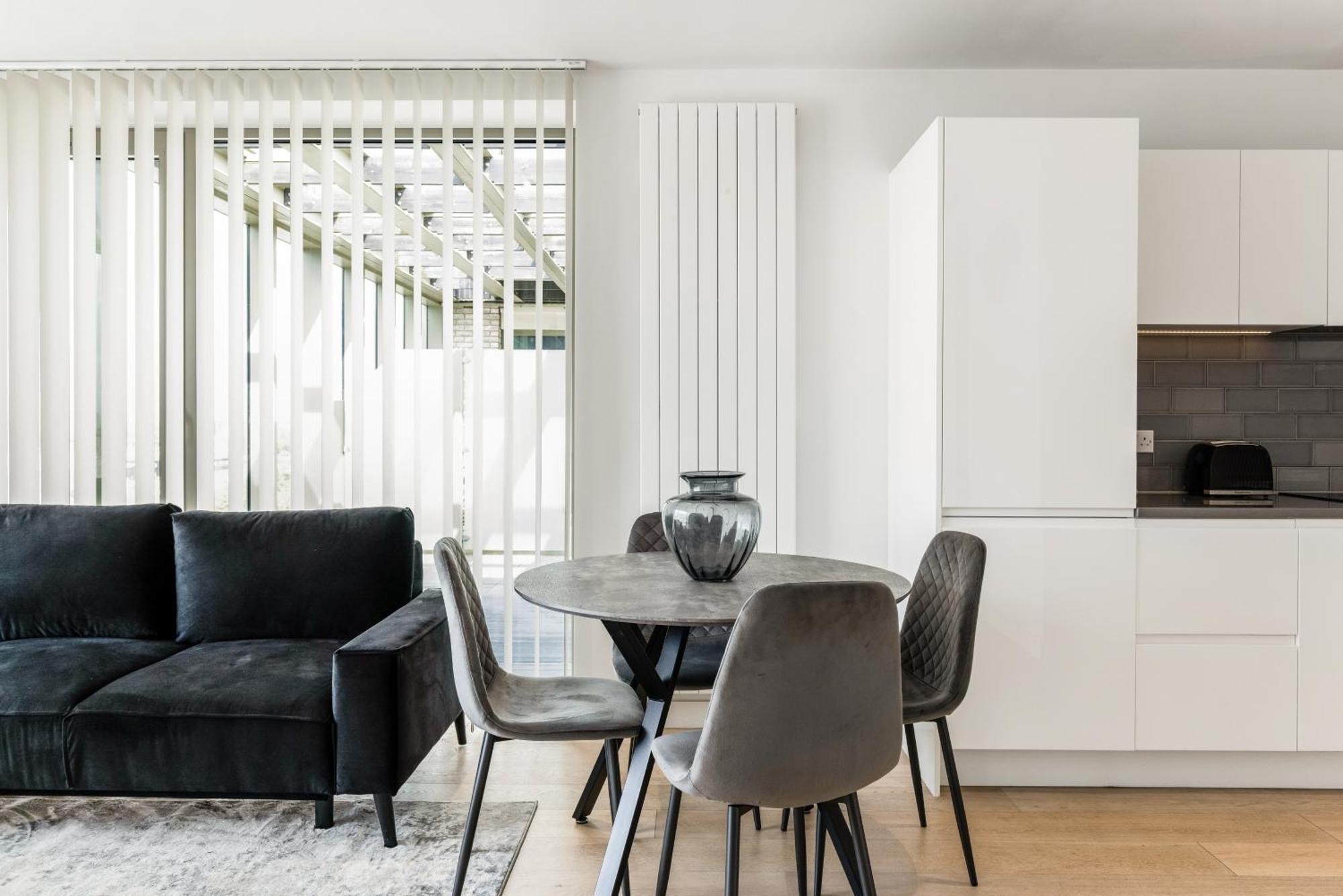 Khayat Homes - The Khalifa - One Bed Luxury Appartement Londres