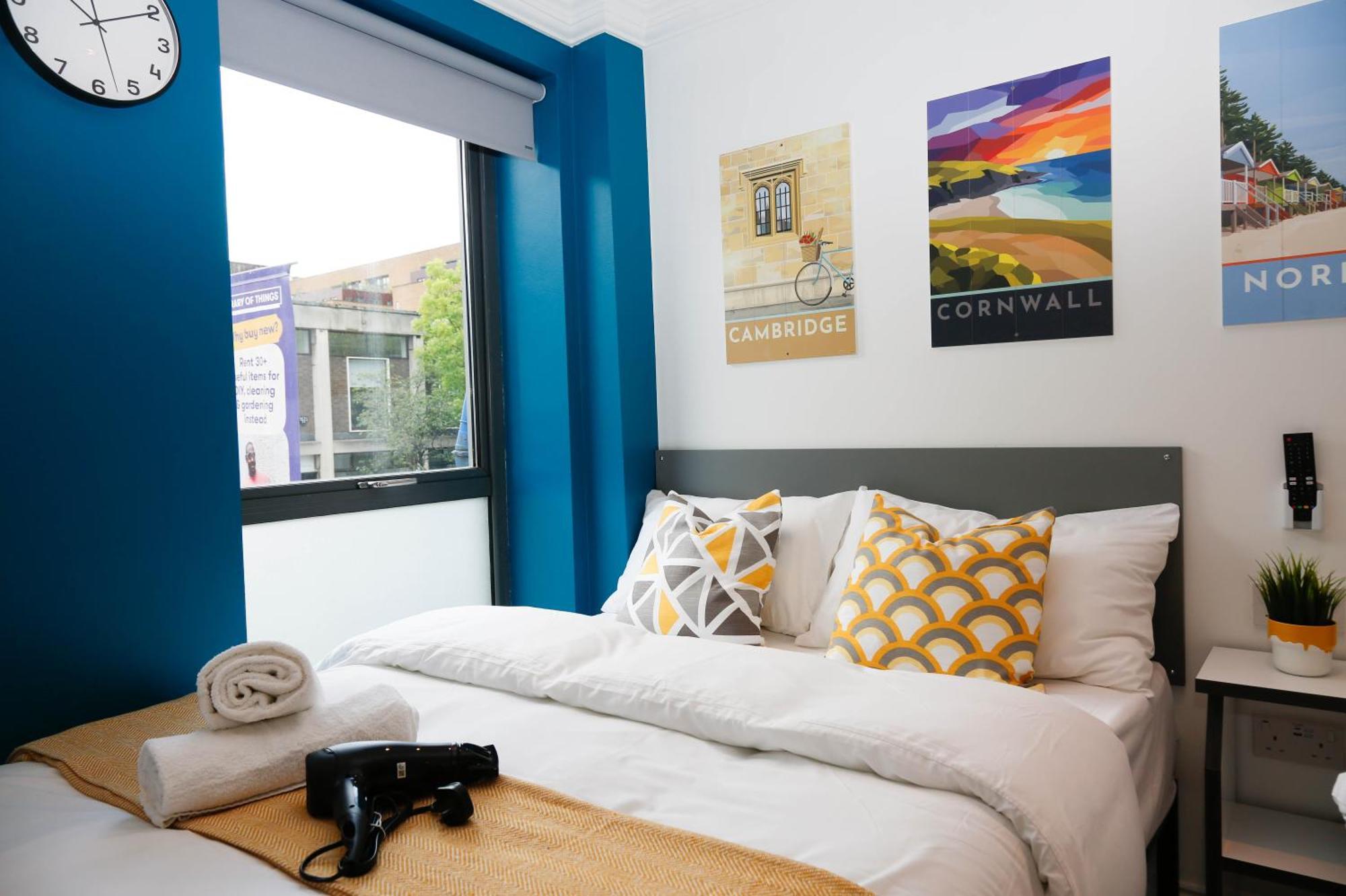New Luxury In The Heart Of Next To Shops, Cafes, Bars & Metro With Shared Bathrooms Accommodatie bij particulieren *