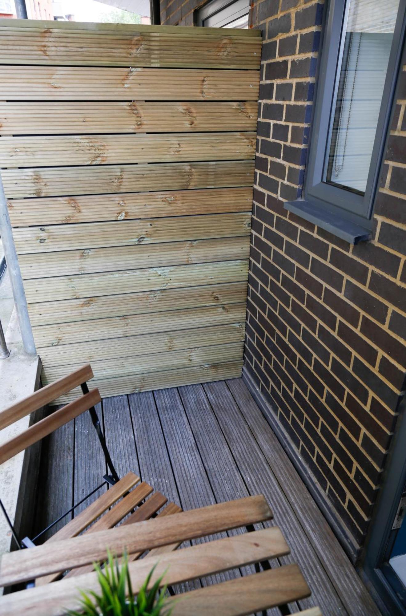 New Luxury In The Heart Of Next To Shops, Cafes, Bars & Metro With Shared Bathrooms Accommodatie bij particulieren