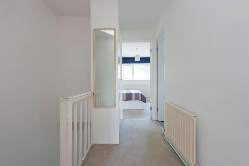 Lovely 2-bed 15 Minutes To Londres