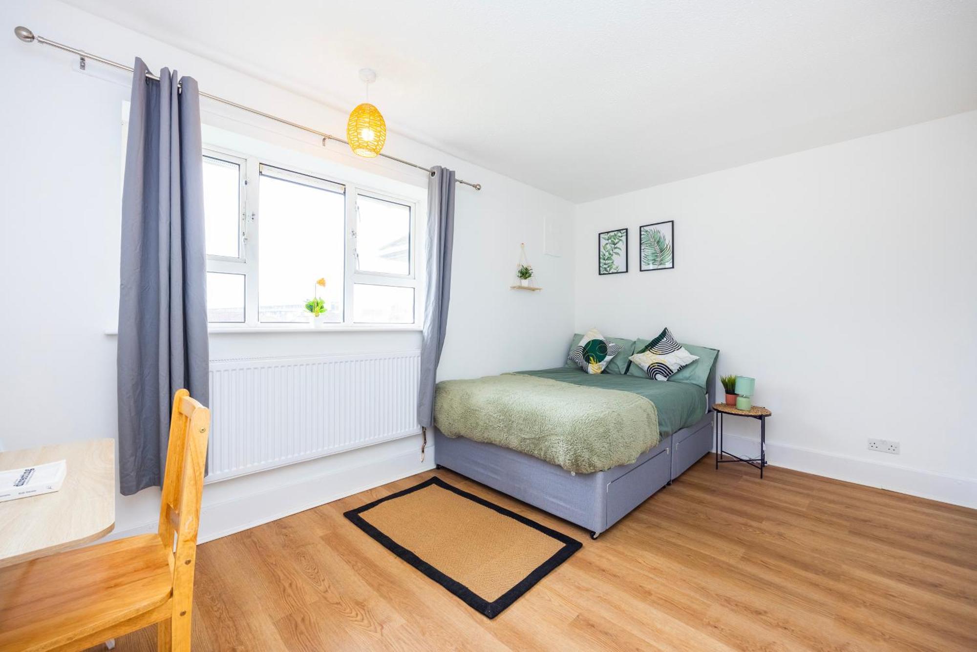 Apartamento Excel O2 Stunning Large 3 Bedroom With Balcony Londres