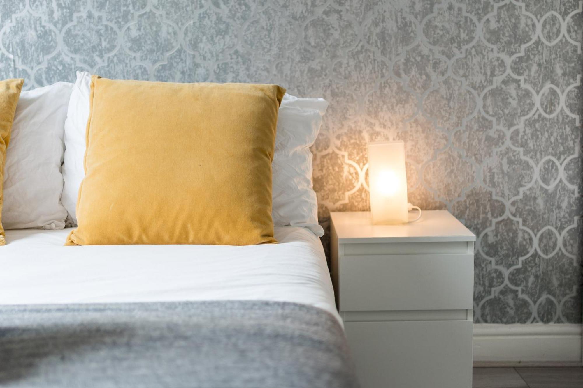 Private Double Shared Bathroom Near Centre Londres