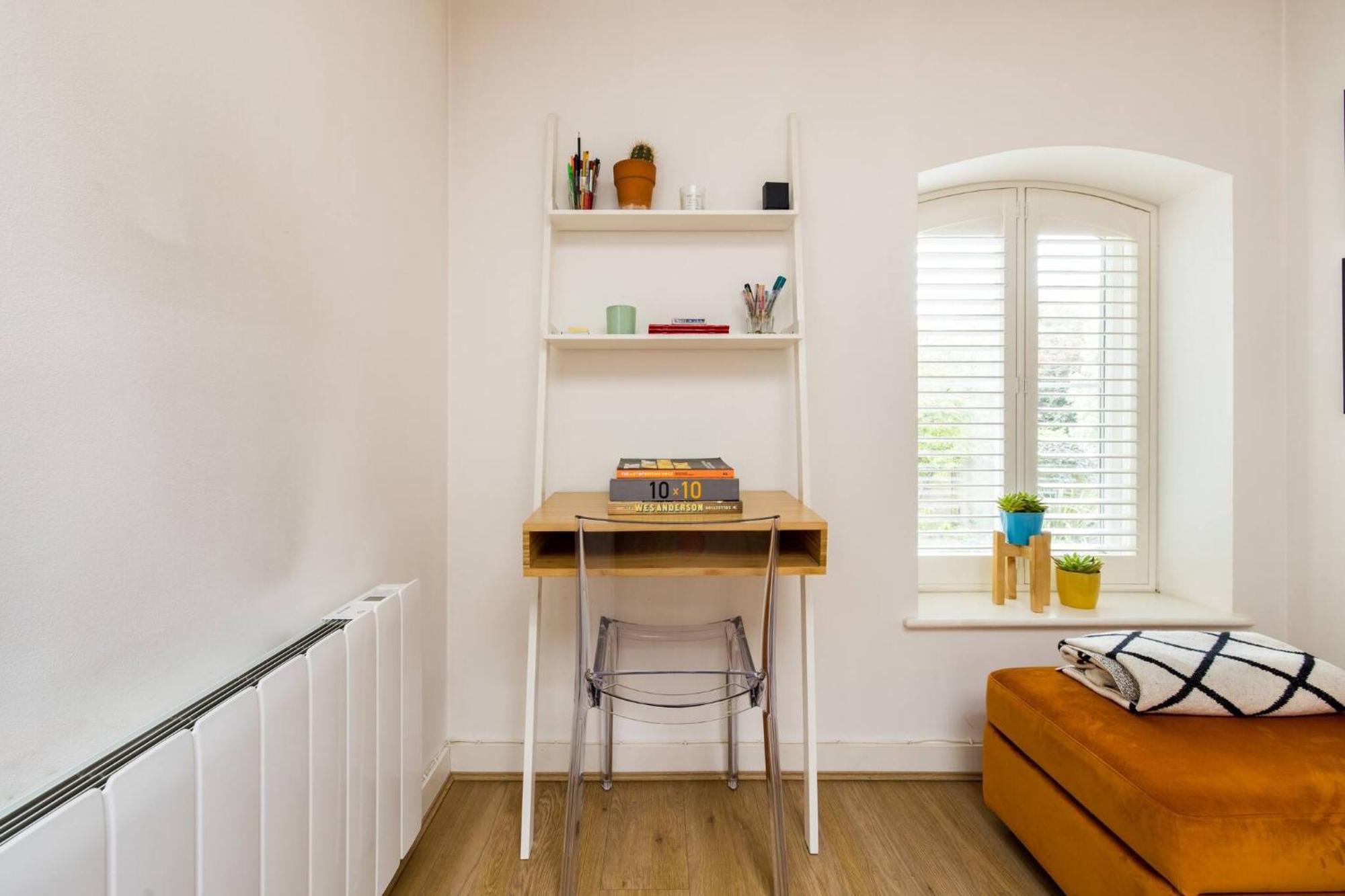 Apartamento Wild Roses Serviced - Airport Londres