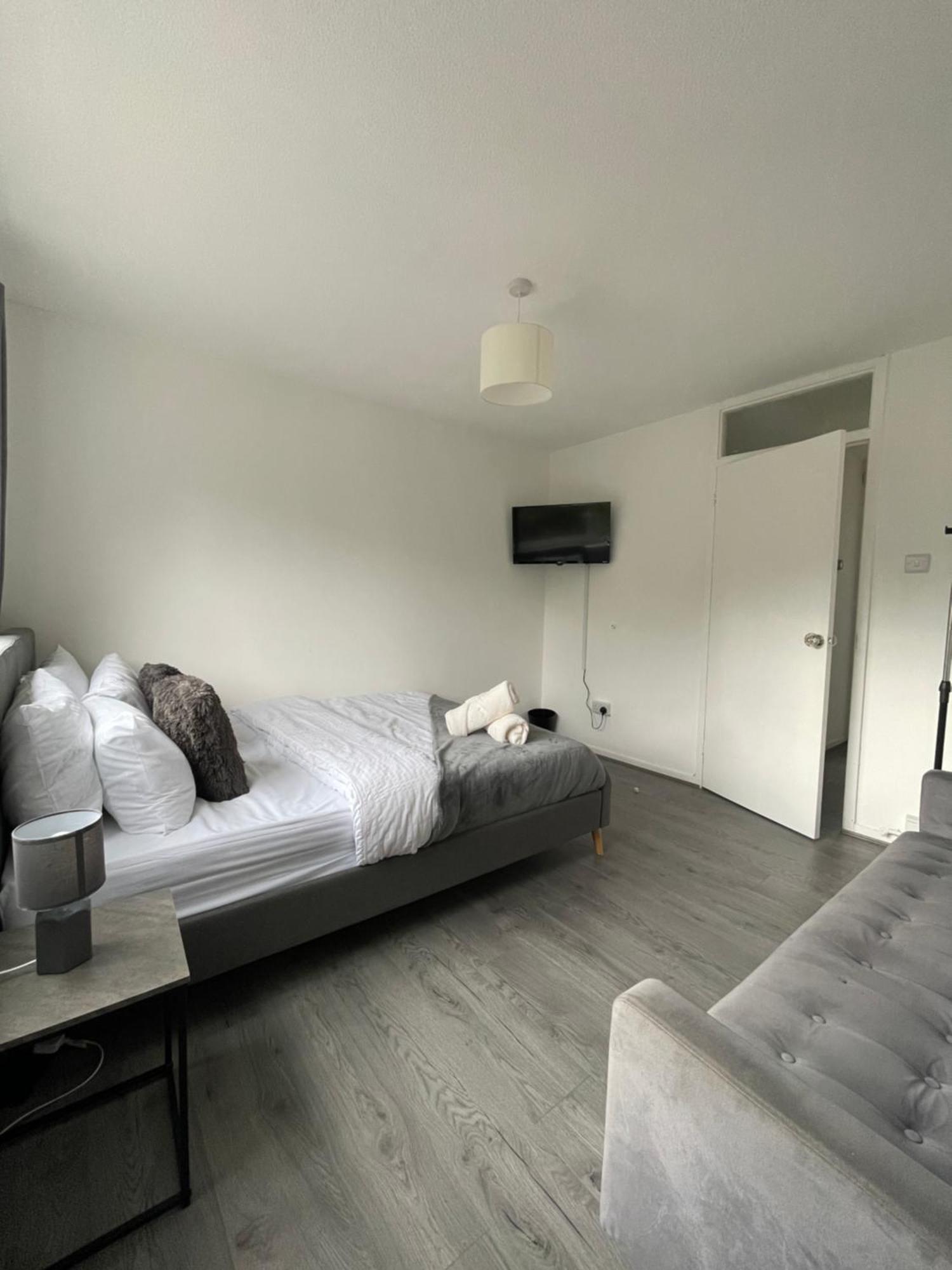 Travellers Hub Bow Londres