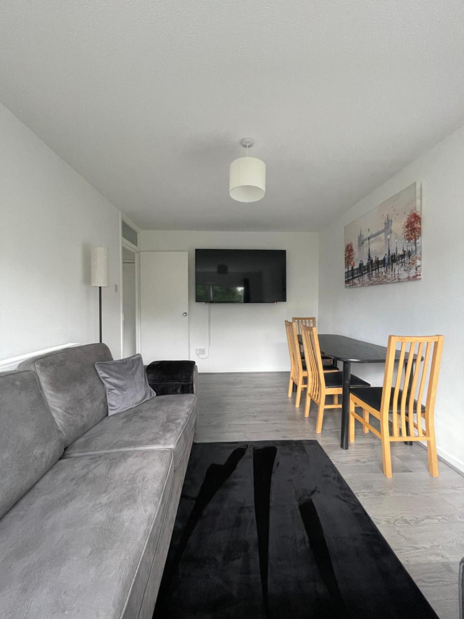 Travellers Hub Bow Apartamento *