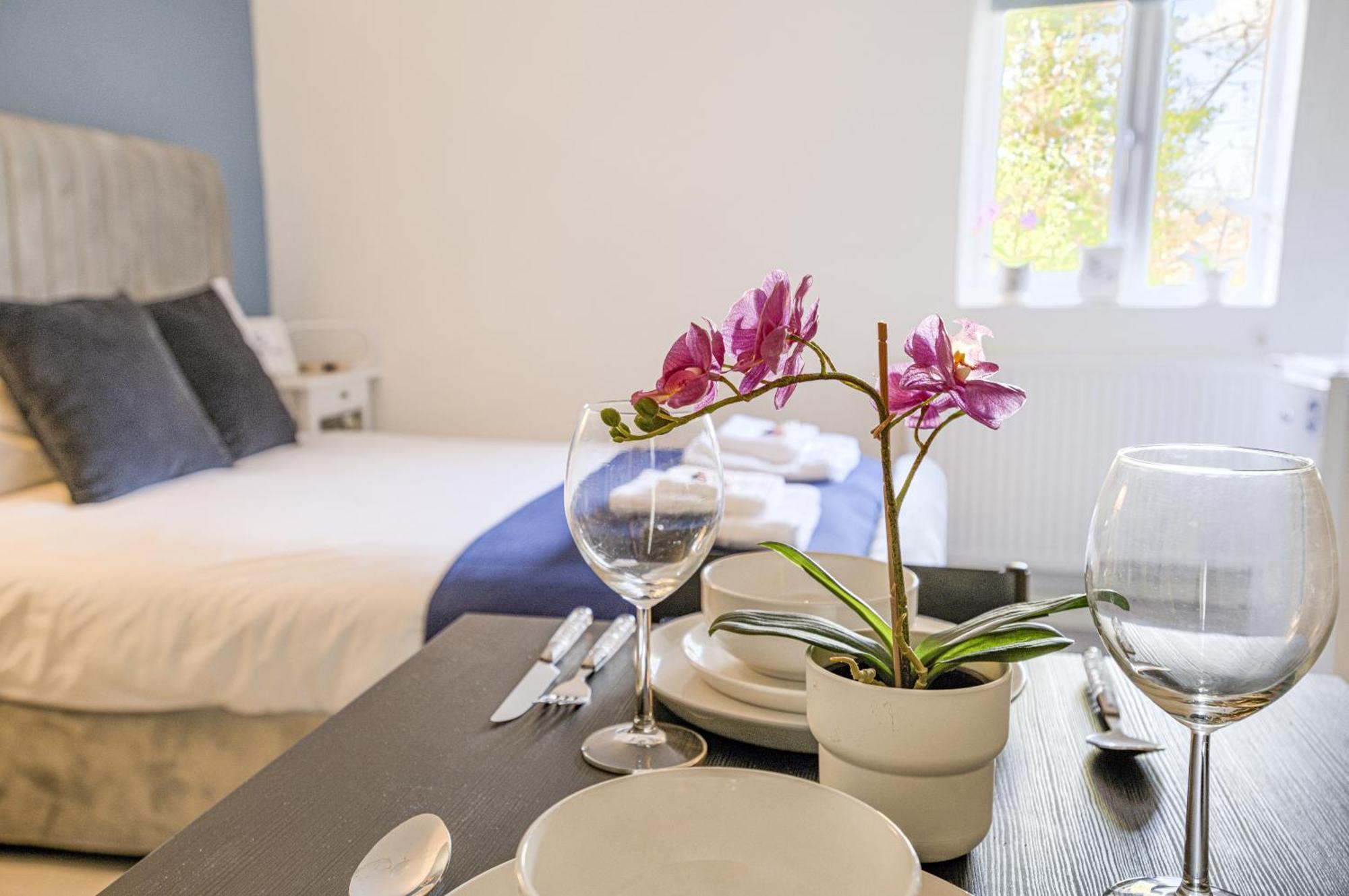 Hackney Deluxe Apartment