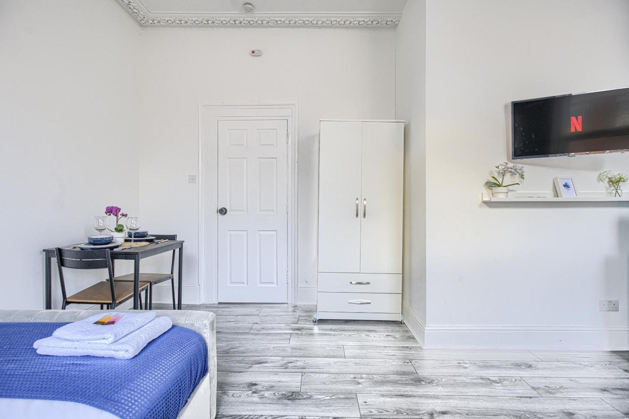 Hackney Deluxe Apartment *