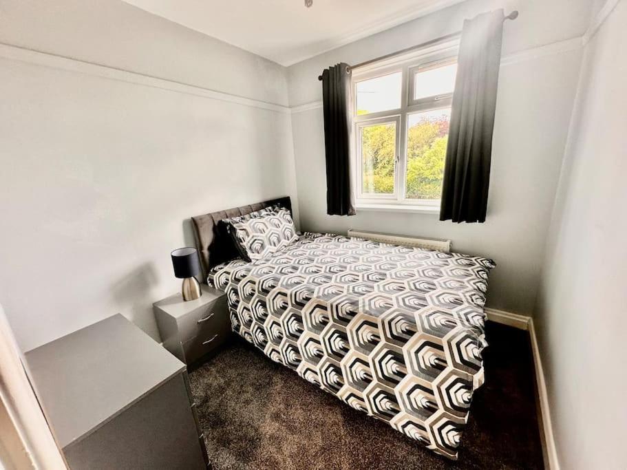 5 Bed In Se12 Apartamento *