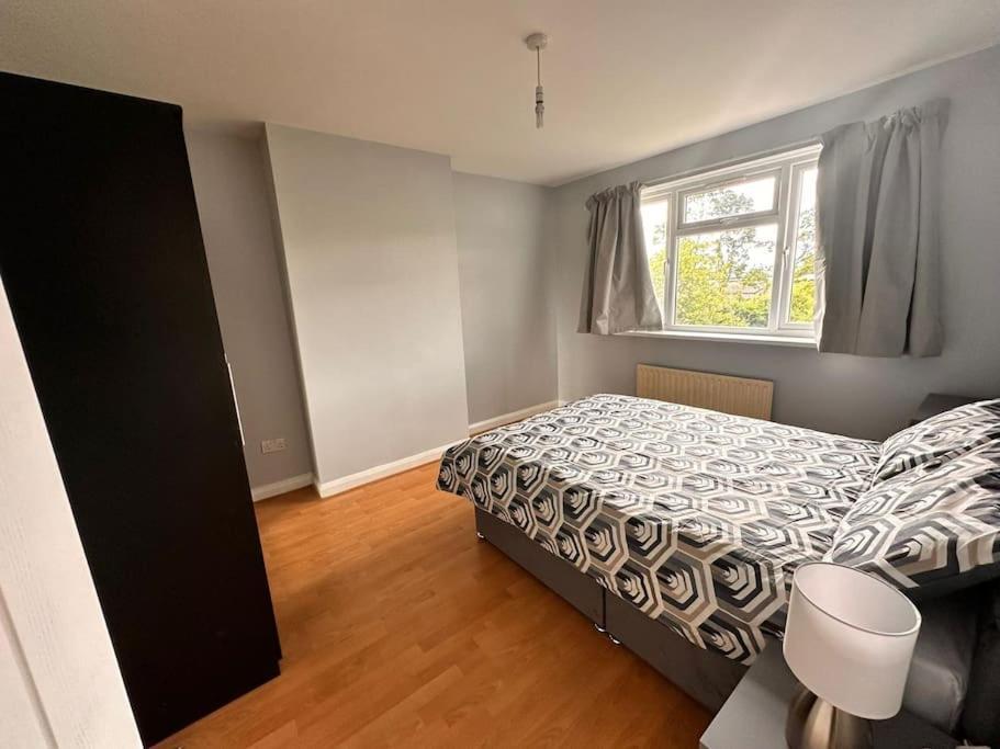 Apartamento 5 Bed In Se12 Londres