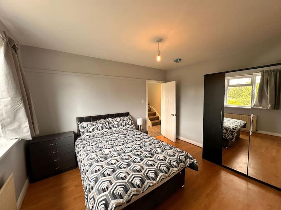 Apartamento 5 Bed In Se12 Londres