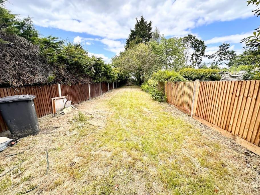 5 Bed In Se12 *