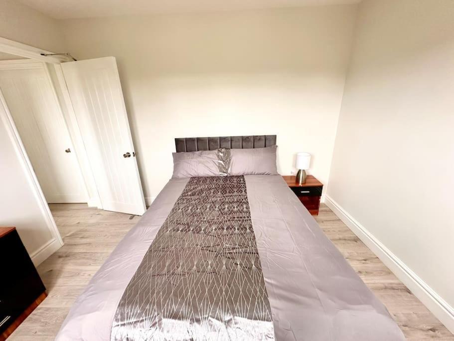 5 Bed In Se12 *