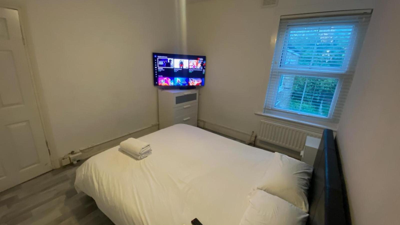 Apartment Large With Three *
