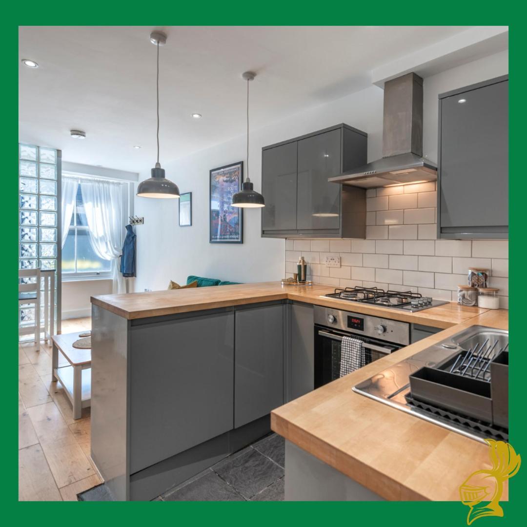 Apartment The Borough Devereux Residences Newly Refurbished *