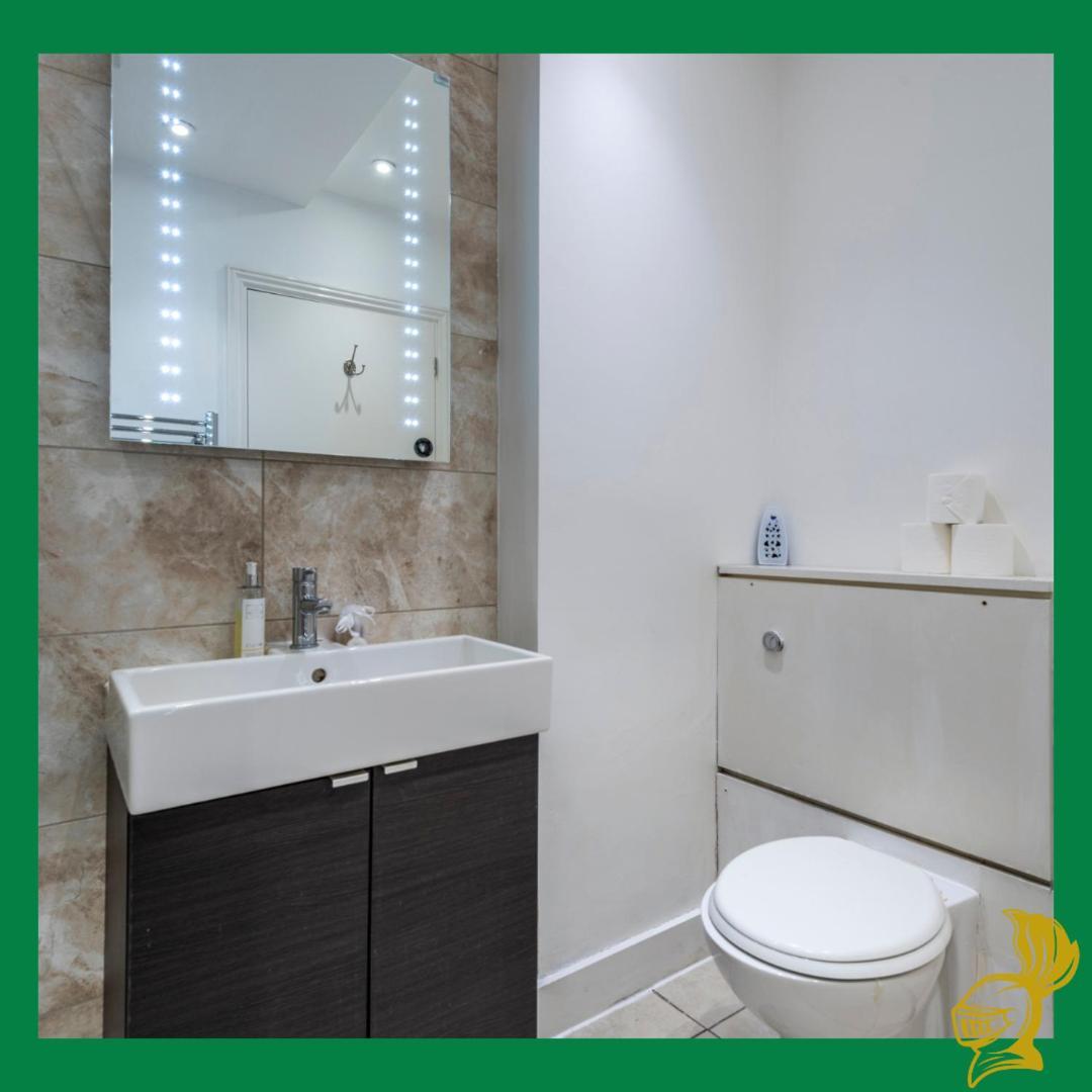 Apartment The Borough Devereux Residences Newly Refurbished *
