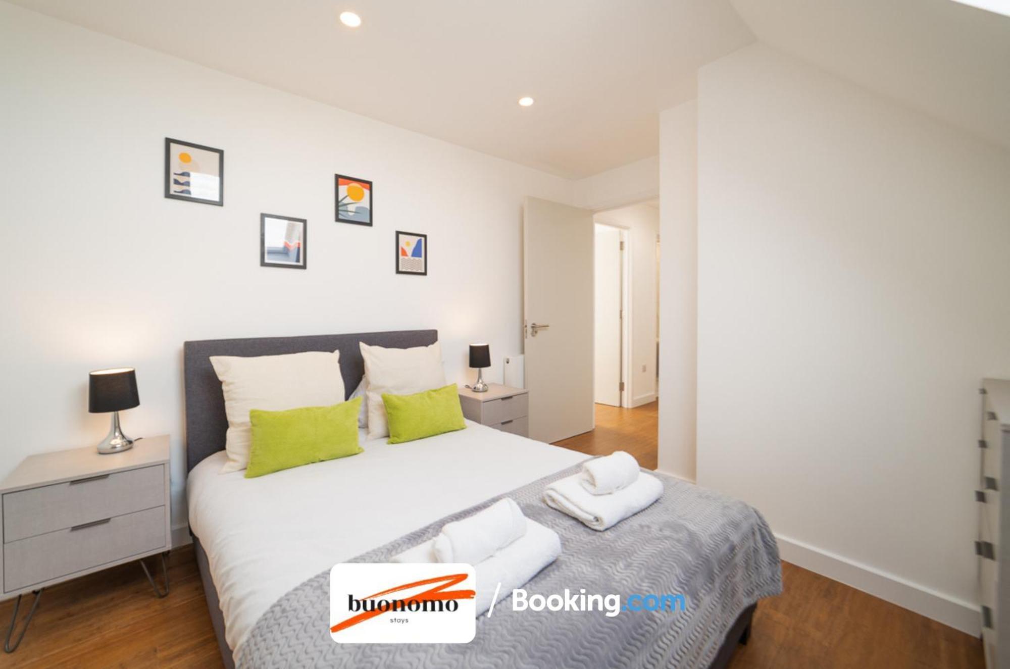 Two Bedroom At Buonomo Short Lets & Serviced