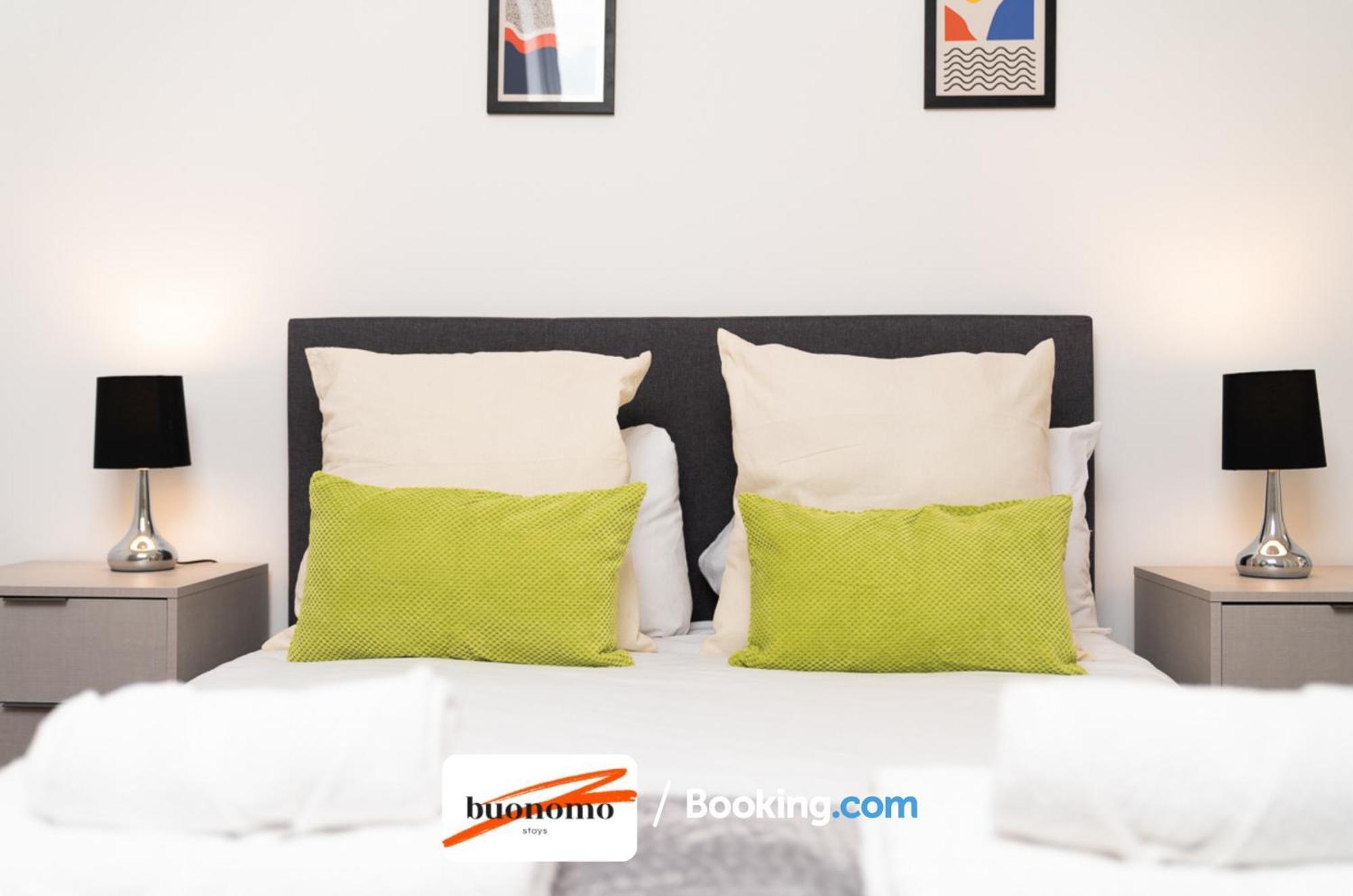 Apartment Two Bedroom At Buonomo Short Lets & Serviced