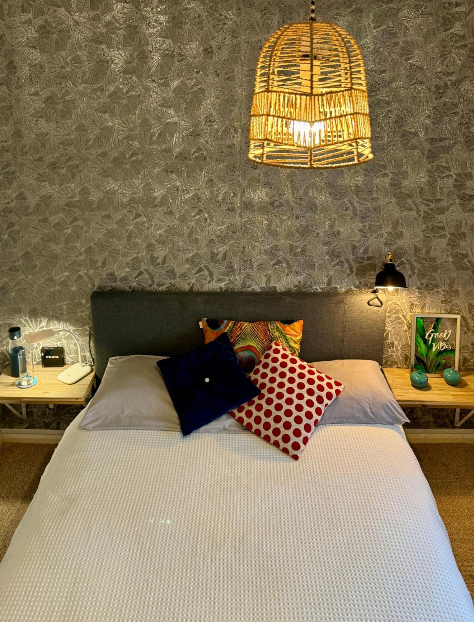 Private In A Stylish Flat Quarto em Acomodações Particulares Londres