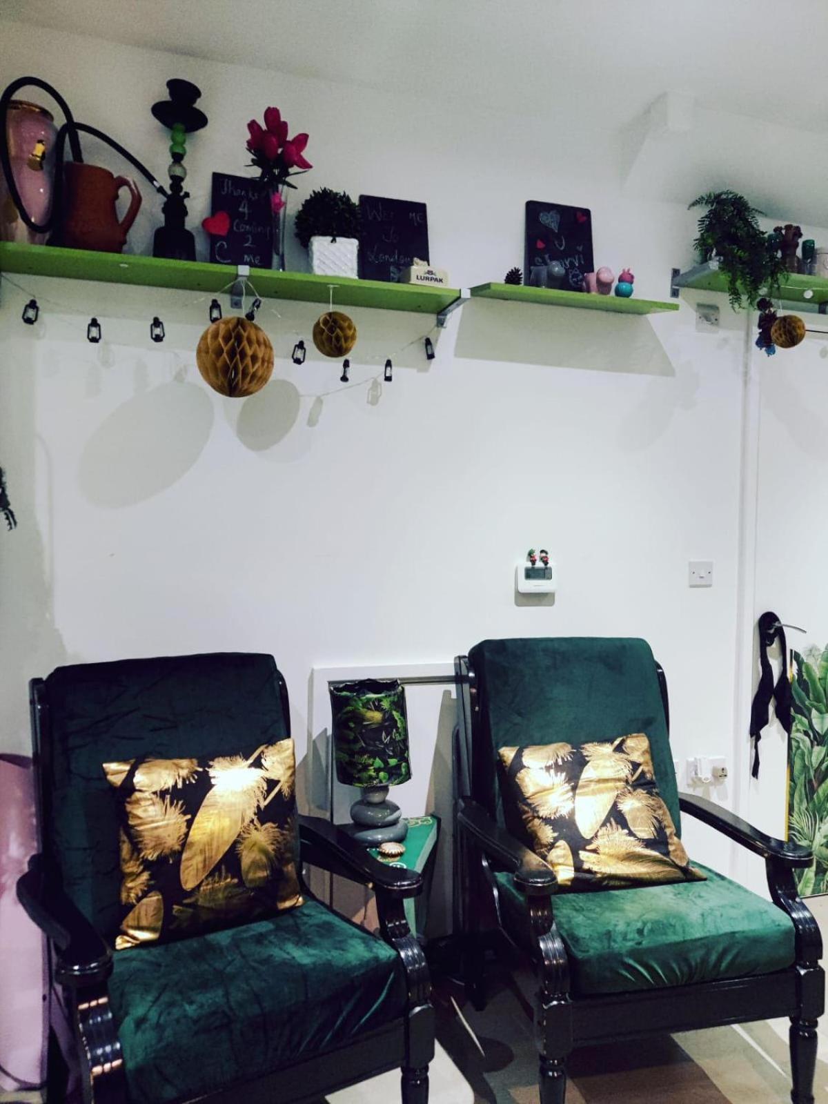 Habitación en casa particular Uttsav Green - Affordable Zone 3 - Accessible Public Transport