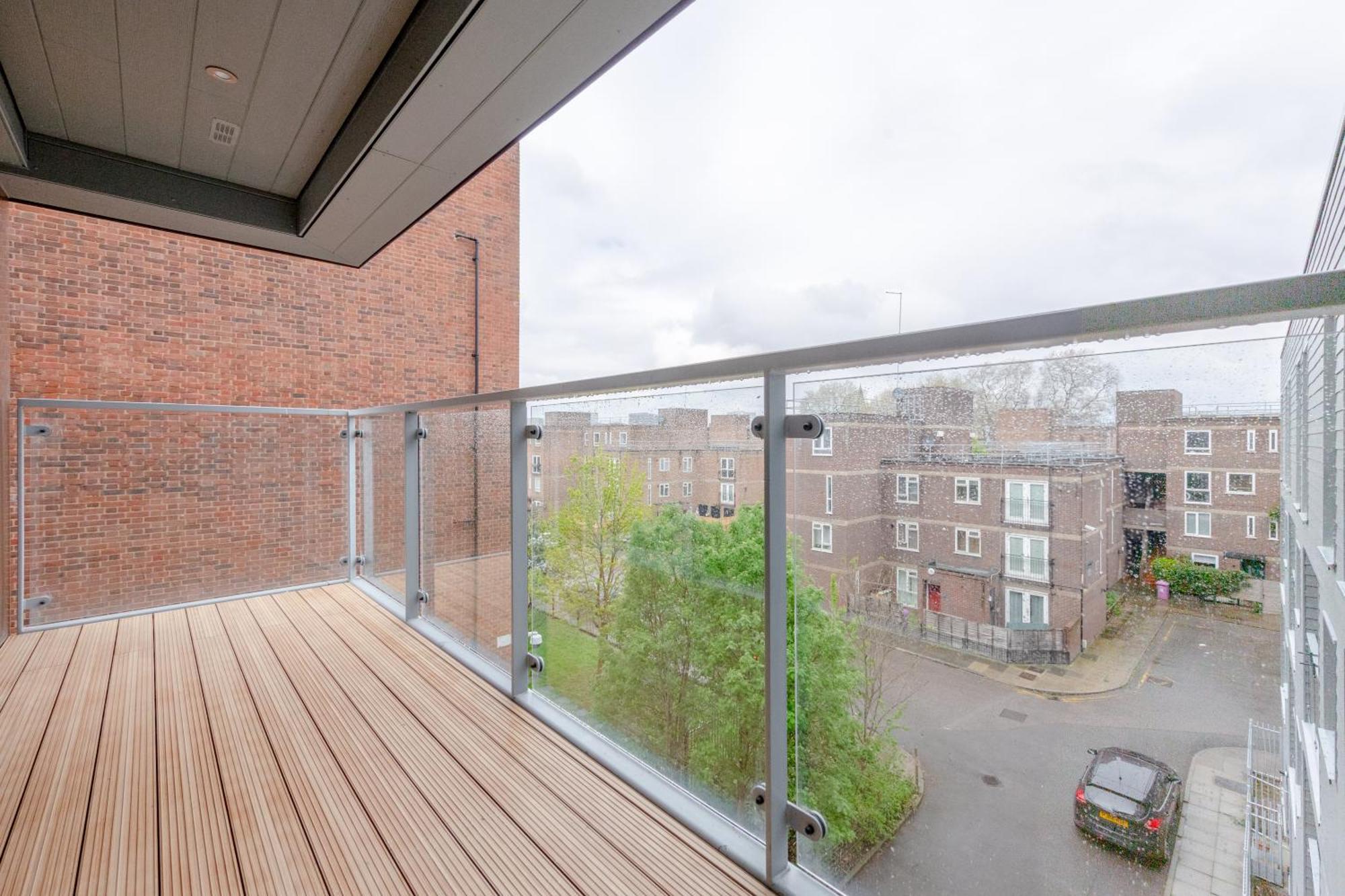 Apartment Peaceful 1bd Flat With Balcony - Bethnal