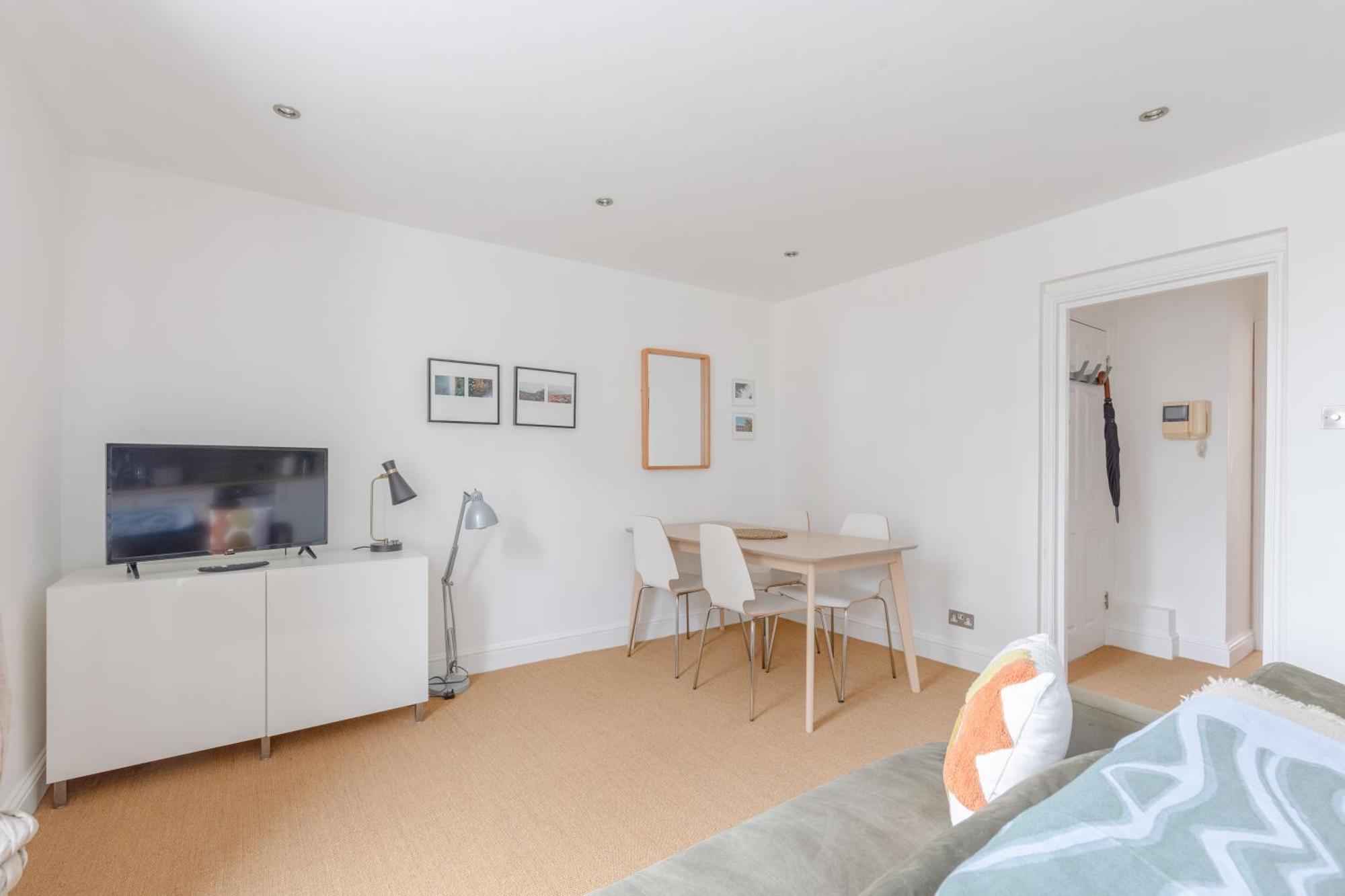 Apartamento Modern 1bd Flat - 15 Min Walk To Bridge *